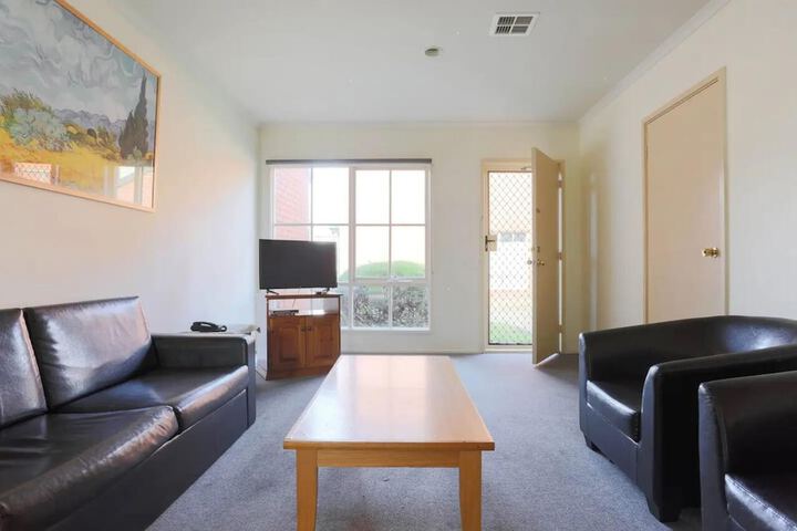Room 18 of 36