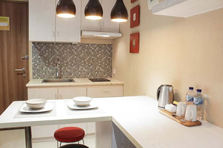 Private kitchenette