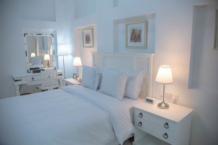 Room 16 of 110