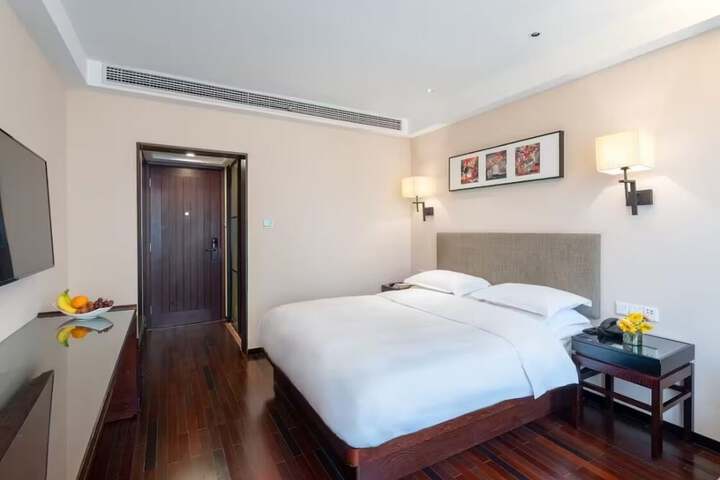 Room 21 of 44
