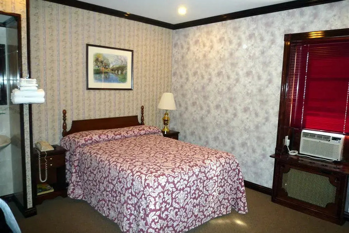 Photo 6
