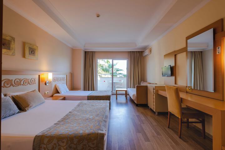 Room 5 of 29