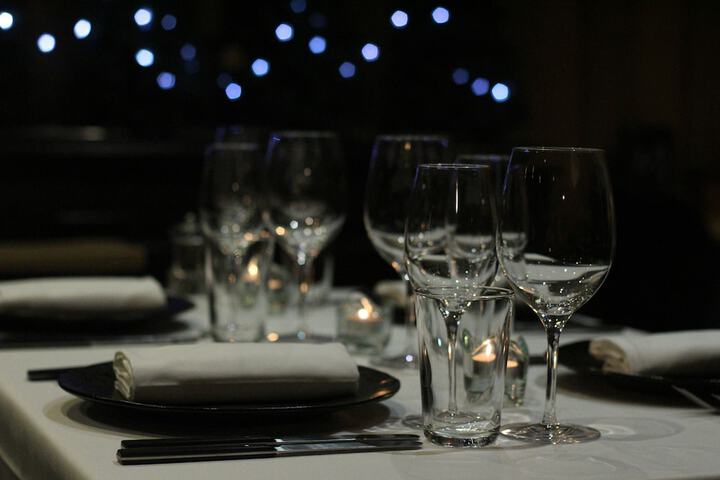 Dining 19 of 63