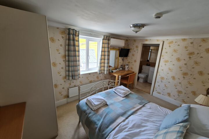 Room 40 of 96