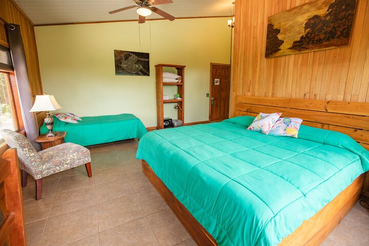 Room 146 of 334