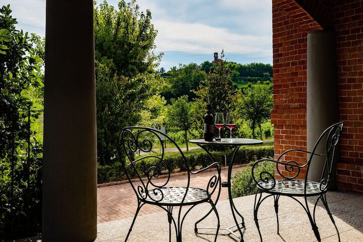 Terrace/Patio 30 of 35