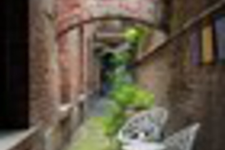 Terrace/Patio 230 of 318