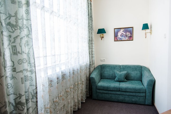 Room 18 of 62