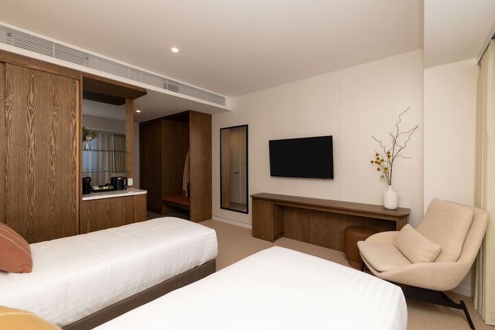Room 36 of 71
