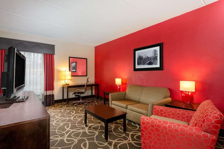 Room 14 of 50