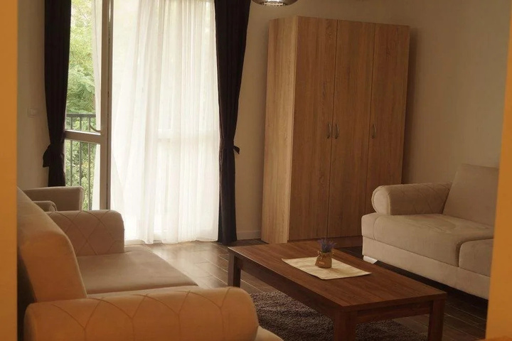 Room 16 of 22