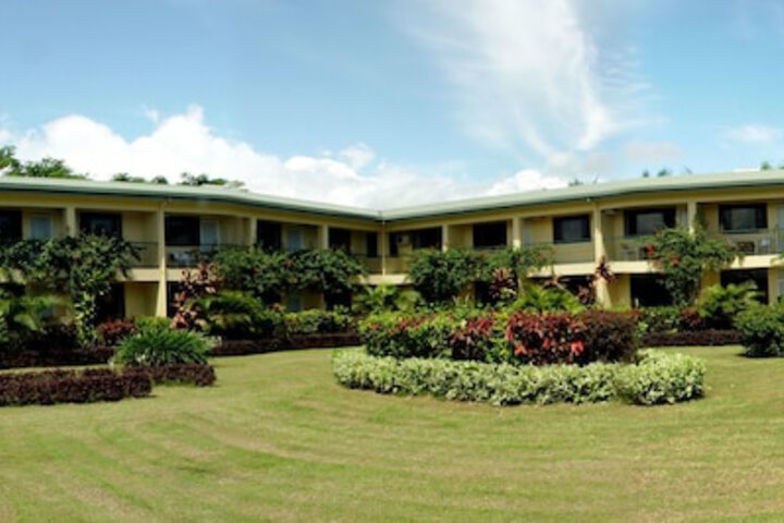 Hotel Exterior 84 of 89