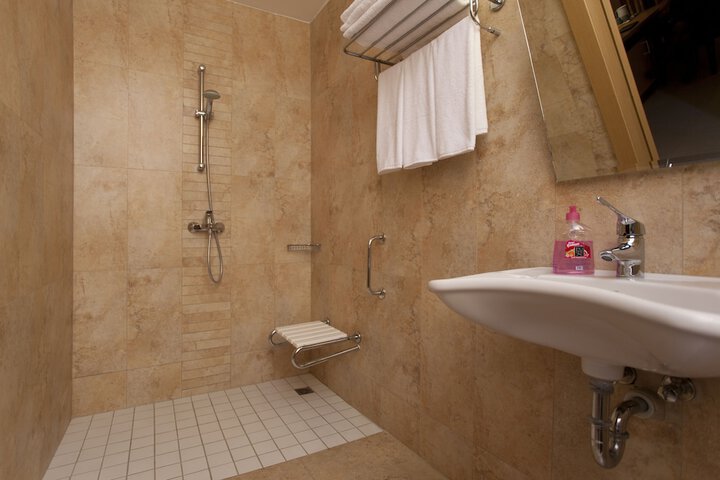 Bath Photo
