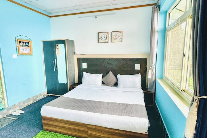 Room 4 of 57