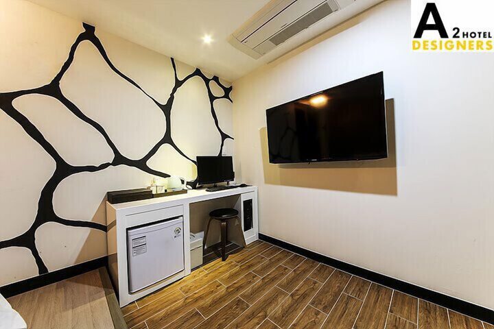 Room 39 of 43