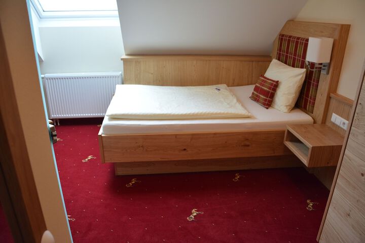 Room 5 of 53