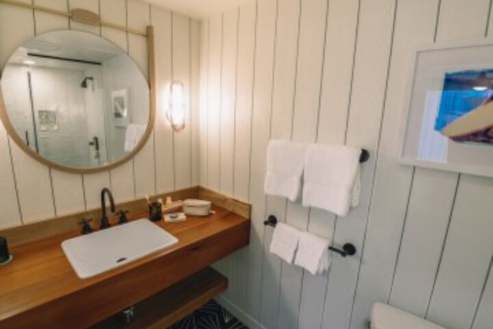 Room 36 of 73