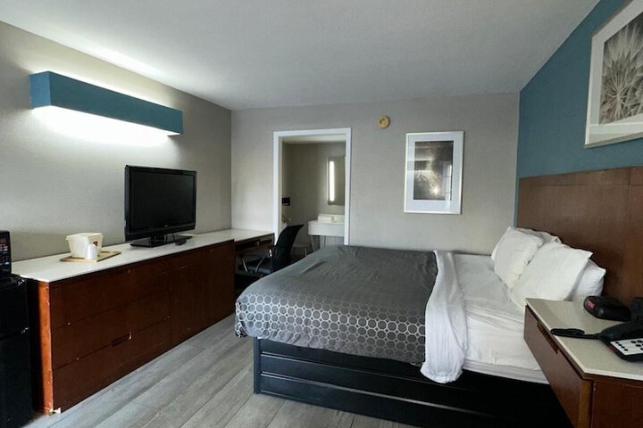 2 Double Beds Accessible (16 of 33)