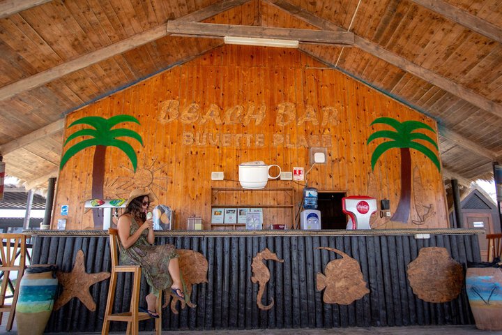 Beach bar