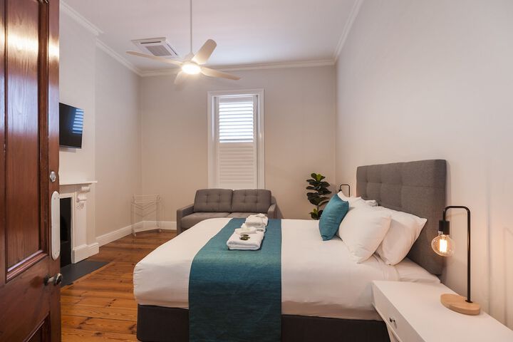 Room 2 of 19