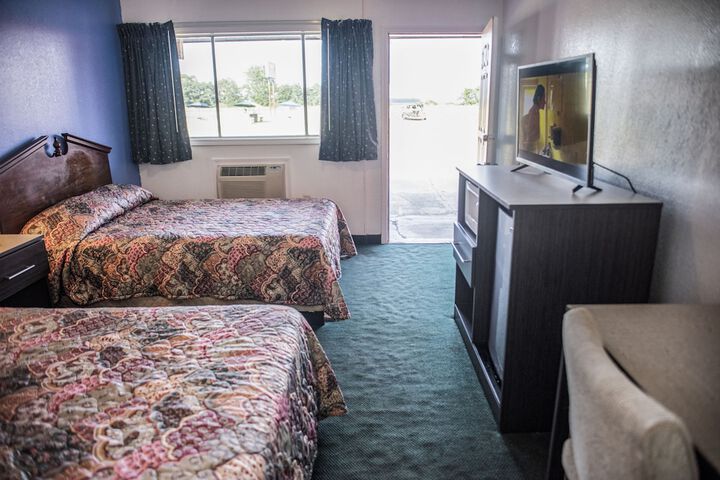 Room 12 of 20