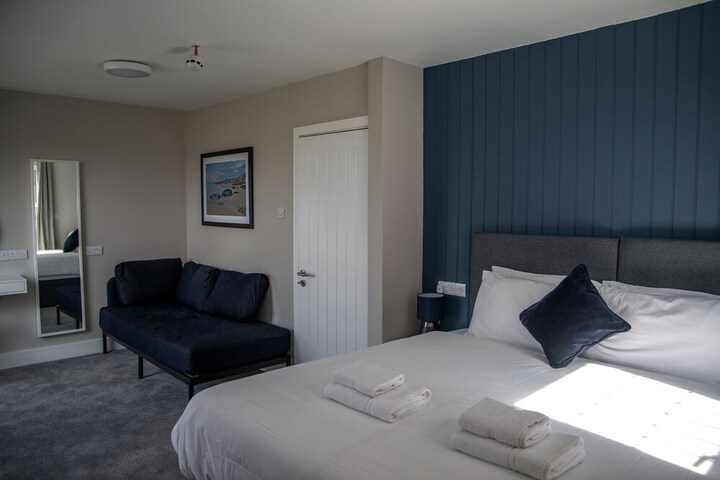 Room 43 of 88