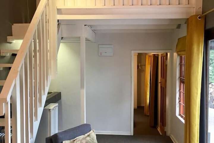 Room 17 of 23
