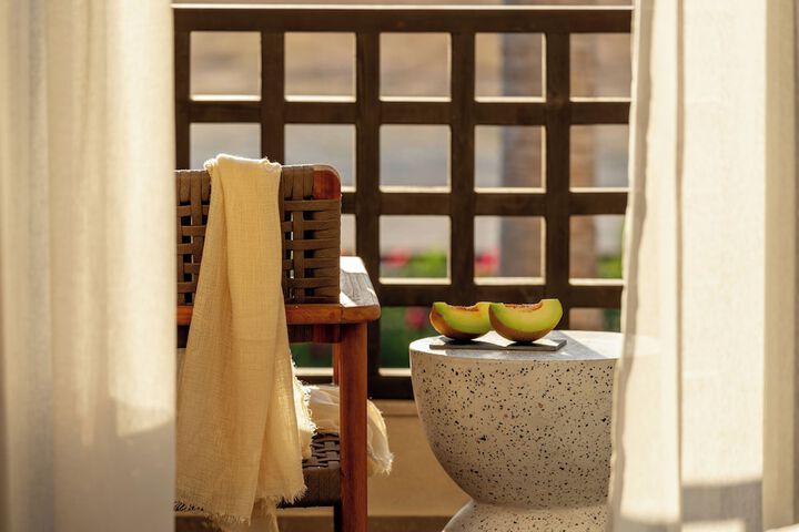 Room 13 of 30