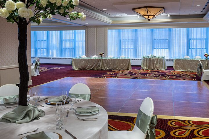 Banquet hall