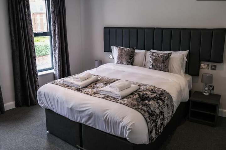 Room 3 of 18