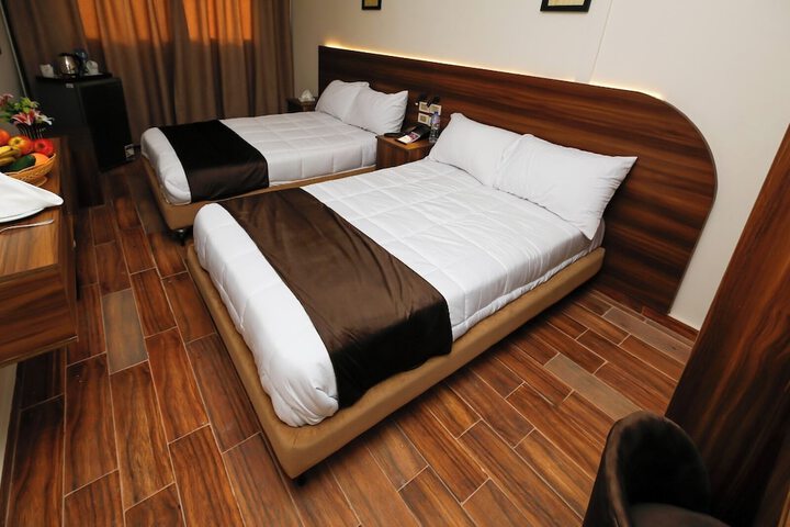 Room 8 of 46