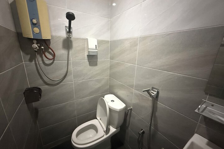 Room 48 of 61