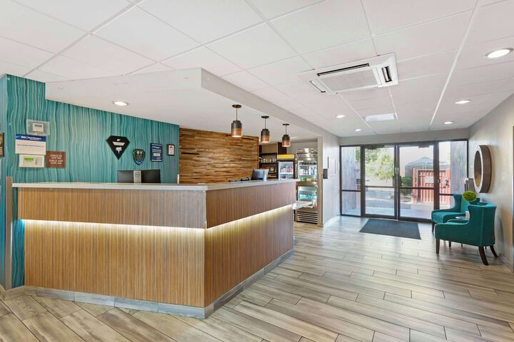 Hotel Interior 4 of 42