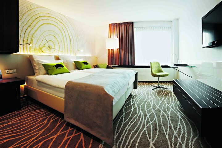 Room 4 of 71