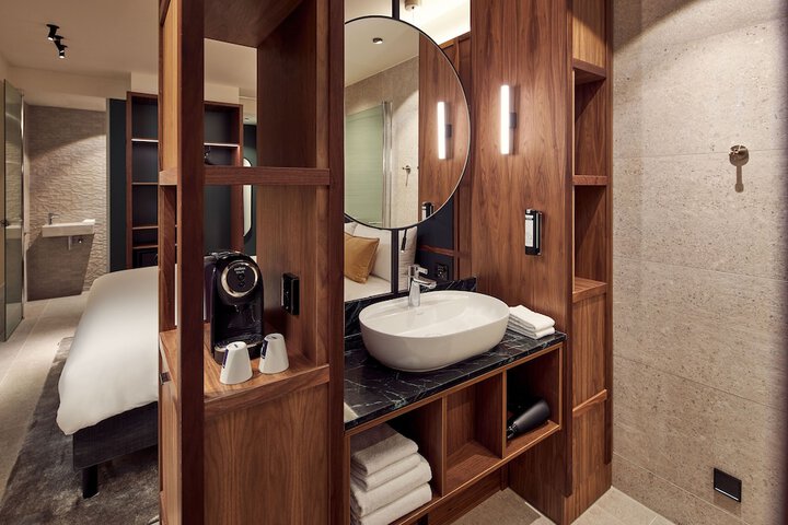 Room 31 of 58