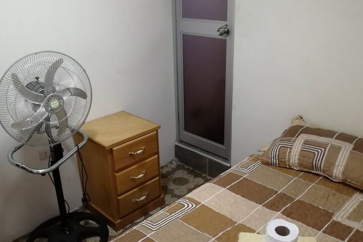 Room 7 of 26