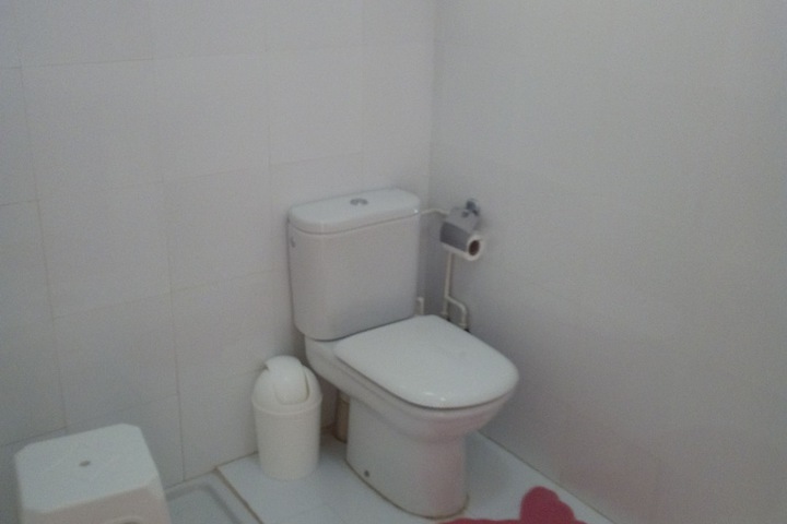 Room 25 of 27