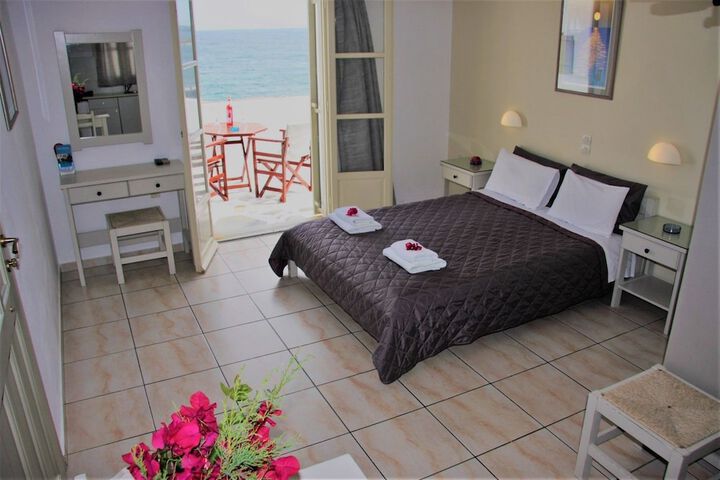 Room 2 of 3