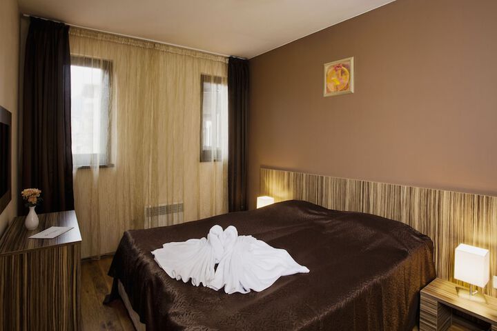Room 32 of 132