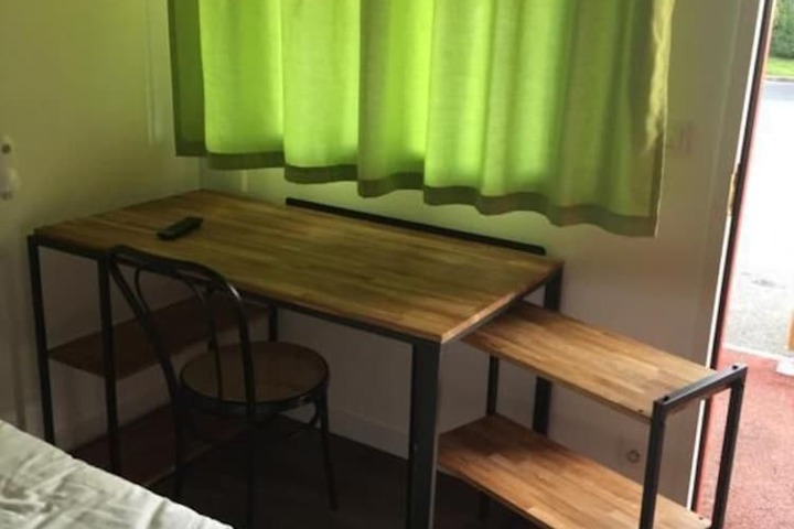 Room 2 of 13