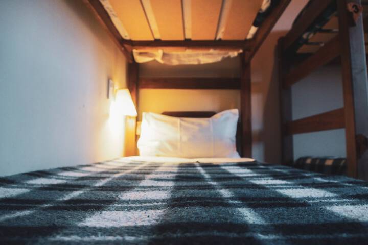 Room 19 of 63