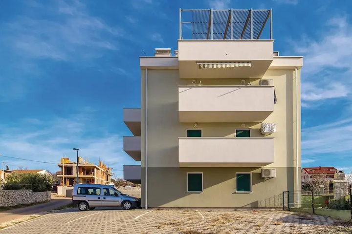 Stunning Home in Novalja With Wifi and 1 Bedrooms
