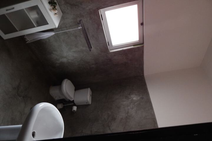 Clean Restrooms