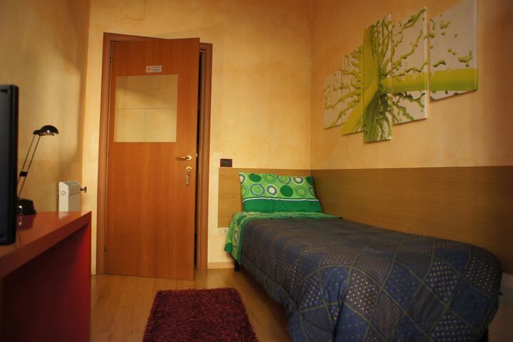 Room 7 of 22