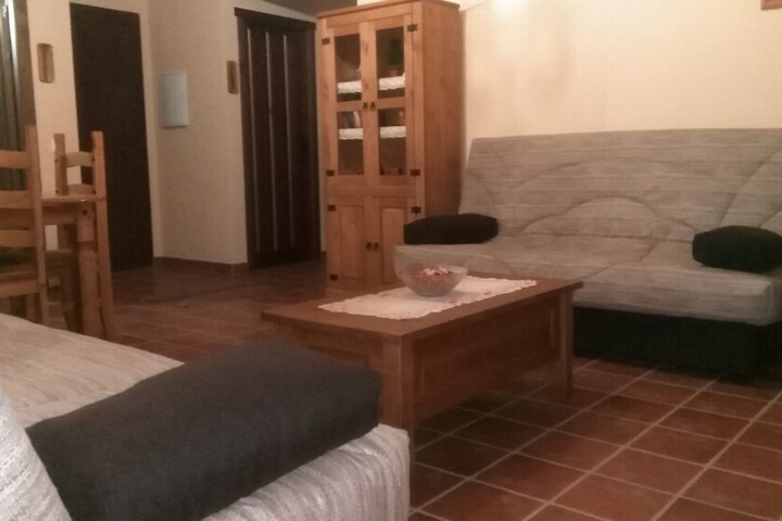 Room 17 of 47