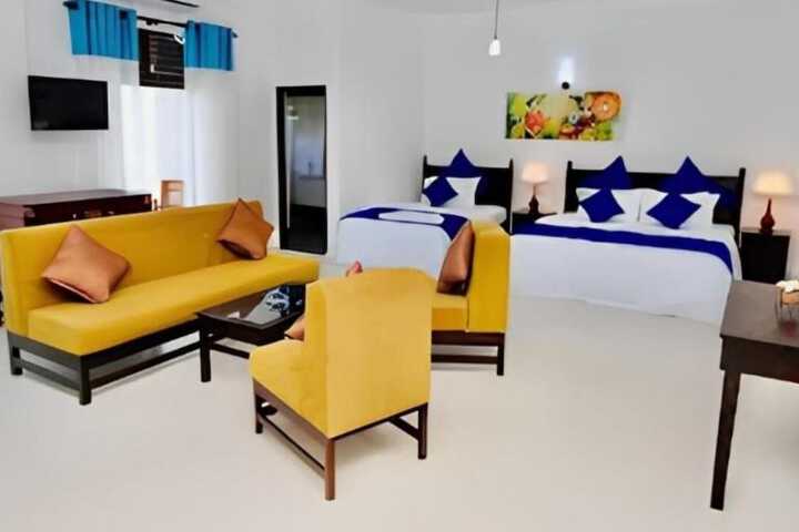 Room 6 of 24