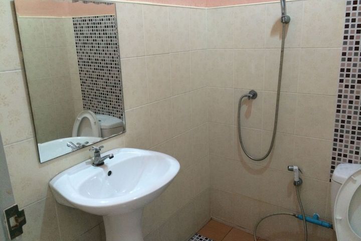Room 18 of 31