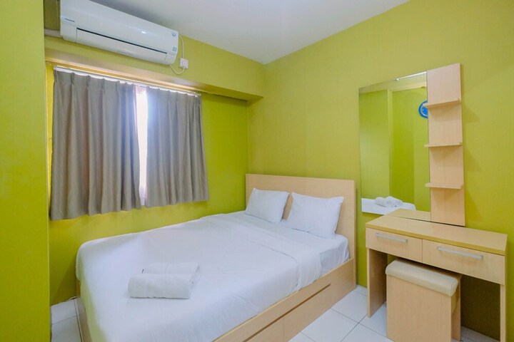 Room 2 of 21