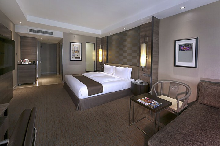 Room Photo