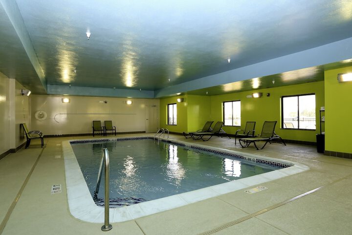 Pool 9 of 26